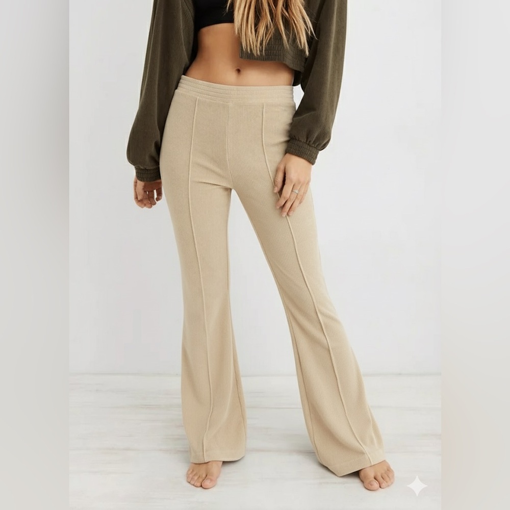 Aerie M Regular Groove On Rib Velour Cream Flare Pant High Rise Pull On